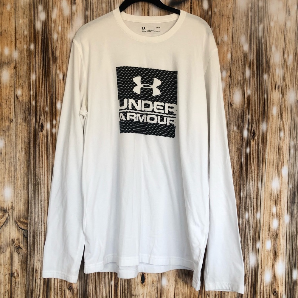White Under Armour Long Sleeve Loose Fit Crewneck Shirt